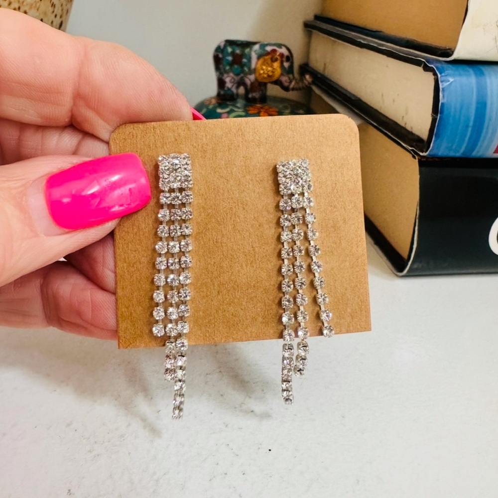 Elegant Silver Dangle Earrings